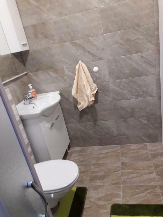 Apartment Zrno Makarská Exteriér fotografie